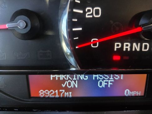 Used 2008 Cadillac DTS FWD image 20