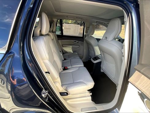 New 2026 Volvo XC90 T8 Ultra image 27
