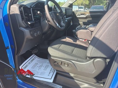 New 2026 Chevrolet Silverado 1500 LT image 16