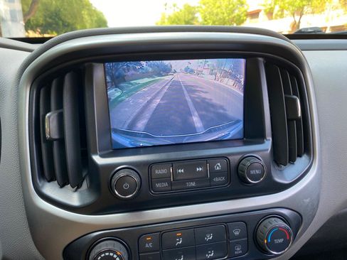 Used 2016 Chevrolet Colorado LT w/ LT Convenience Package RWD image 58