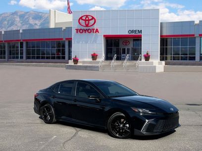 Used 2025 Toyota Camry SE w/ Convenience Package