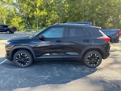 Certified 2023 Chevrolet TrailBlazer LT w/ Convenience Package AWD/4WD image 7