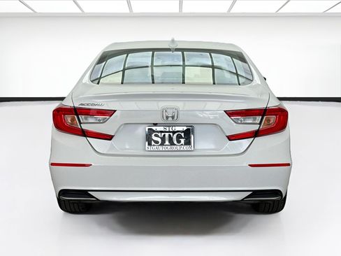 Used 2020 Honda Accord LX image 5