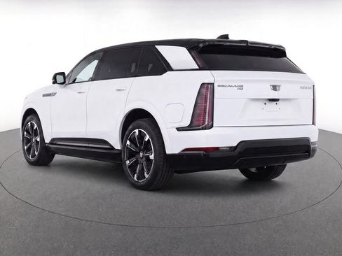 Used 2025 Cadillac Escalade IQ Sport 2 AWD/4WD image 3