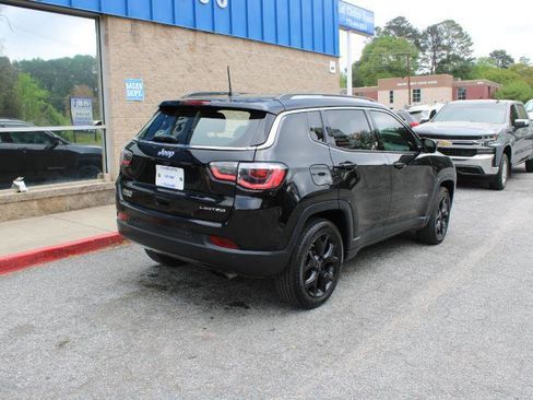 Used 2018 Jeep Compass Limited w/ Navigation Group AWD/4WD image 5