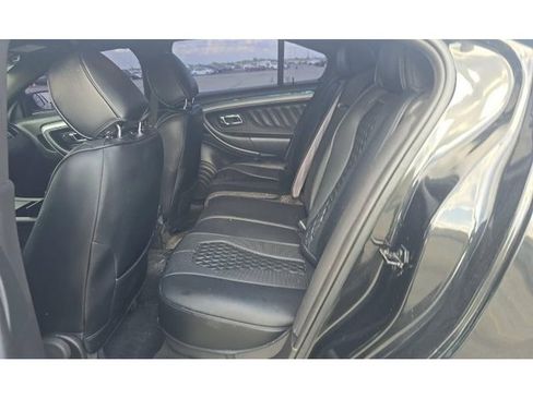 Used 2015 Ford Taurus SEL w/ Equipment Group 201A FWD image 7