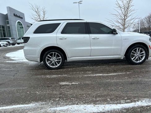 Certified 2023 Dodge Durango R/T image 13