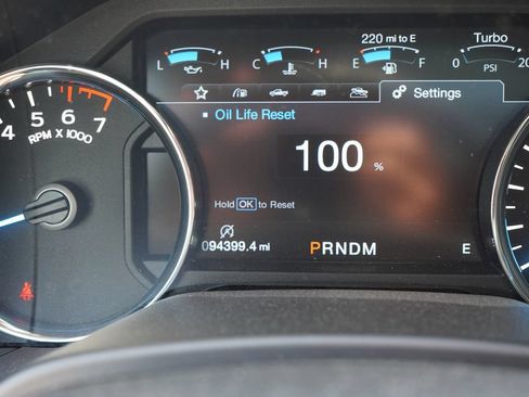 Certified 2018 Ford F150 Lariat w/ Equipment Group 502A Luxury AWD/4WD image 9