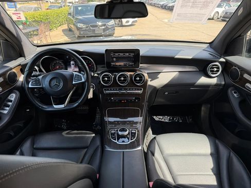 Used 2019 Mercedes-Benz GLC 300 image 19
