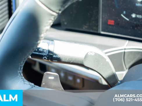 Used 2025 Hyundai Santa Fe Calligraphy image 31