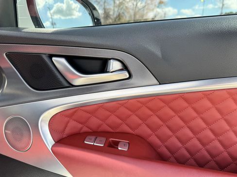 Used 2024 Genesis G70 3.3T Advanced w/ Sport Prestige Package image 28