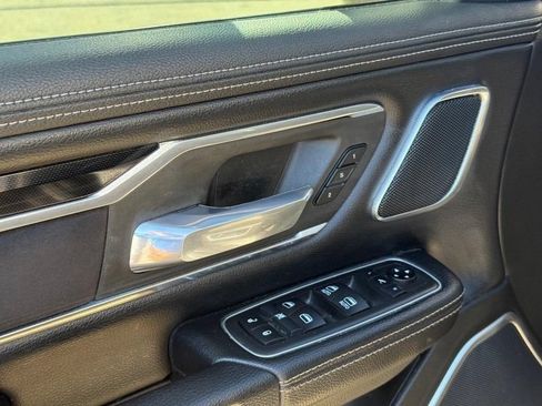 Used 2021 RAM 1500 Laramie AWD/4WD image 18