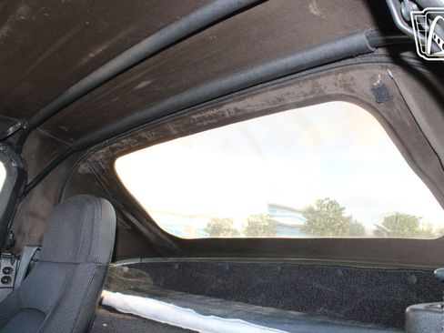 Used 1990 MAZDA MX-5 Miata image 14