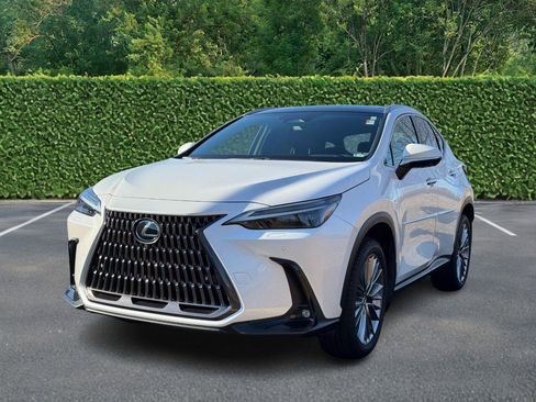 Used 2022 Lexus NX 300h AWD image 6
