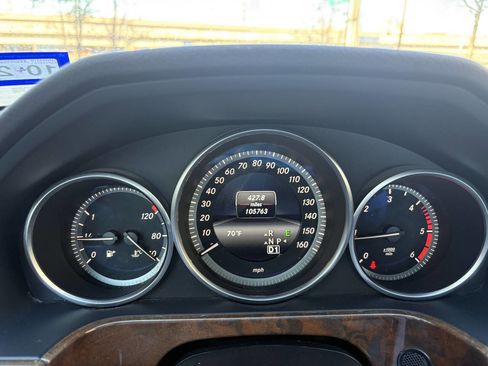 Used 2014 Mercedes-Benz E 250 BlueTEC Sedan image 29