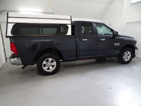 Used 2016 RAM 1500 Classic SLT AWD/4WD image 18