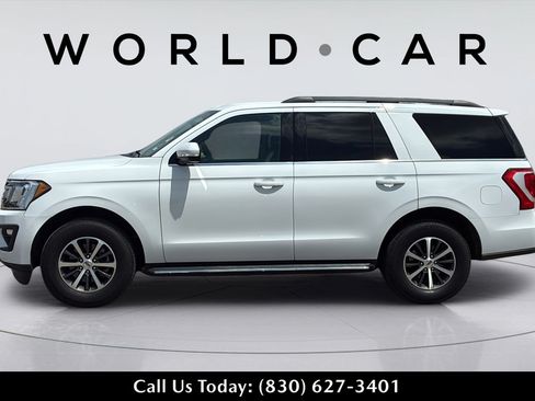 Used 2019 Ford Expedition XLT w/ Equipment Group 202A RWD image 8
