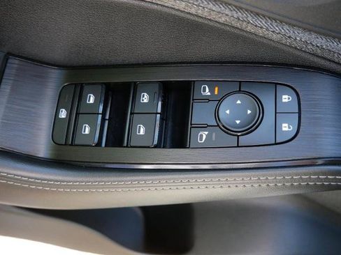 Certified 2023 Nissan Rogue SV AWD/4WD image 16