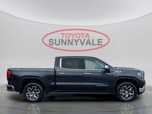 Used 2023 GMC Sierra 1500 SLT w/ SLT Premium Plus Package image 9