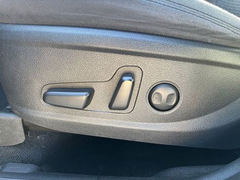 Used 2023 Hyundai Santa Fe SEL image 16