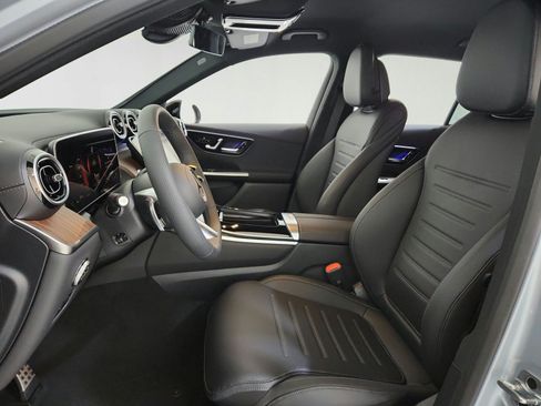 Certified 2026 Mercedes-Benz GLC 300 4MATIC image 17