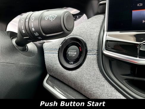 Used 2023 Jeep Compass Sport AWD/4WD image 37