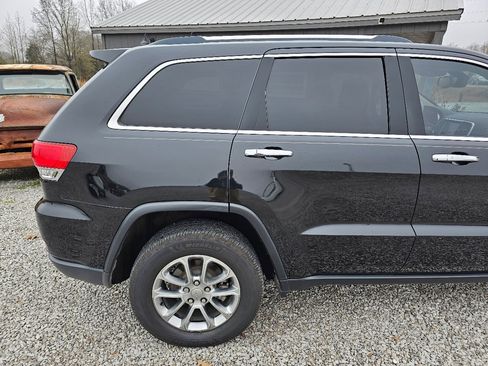 Used 2016 Jeep Grand Cherokee Limited w/ Luxury Group II image 9