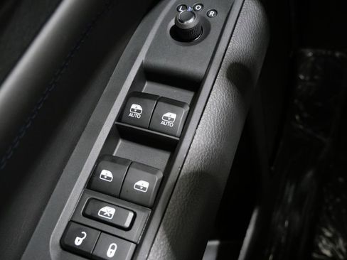 New 2026 Jeep Compass Latitude image 13