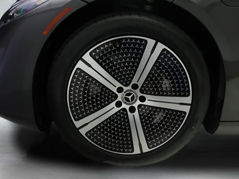 Certified 2023 Mercedes-Benz EQS 450+ Sedan image 27