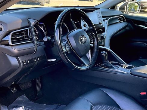 Used 2021 Toyota Camry SE image 17