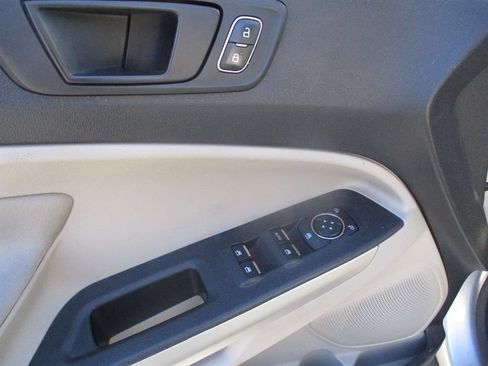 Used 2020 Ford EcoSport S FWD image 14