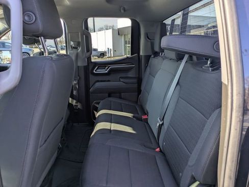 Used 2022 GMC Sierra 1500 Elevation image 29
