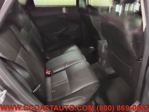 Used 2012 Ford Focus Titanium FWD image 15