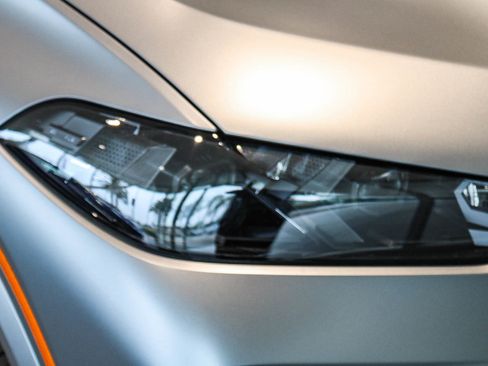 New 2026 BMW X5 xDrive50e AWD/4WD image 8