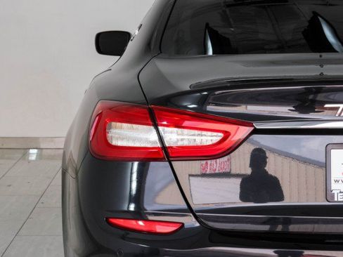 Used 2016 Maserati Quattroporte S RWD image 50