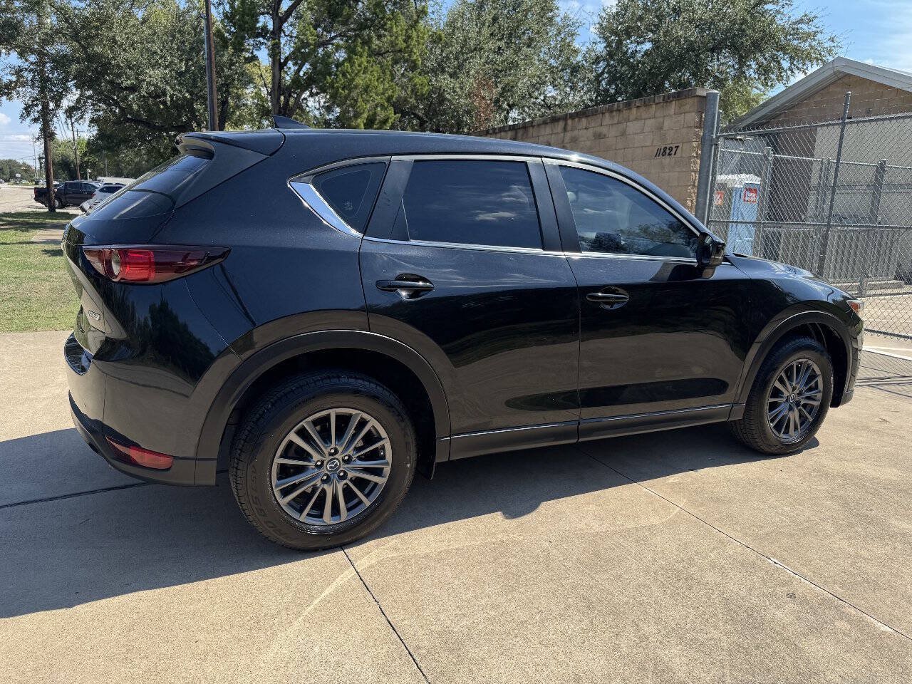 Used 2019 MAZDA CX-5 Sport w/ I-ACTIVSENSE Package FWD image 17