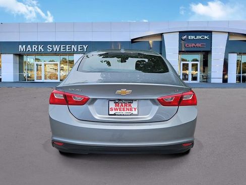 Used 2023 Chevrolet Malibu LT FWD image 32