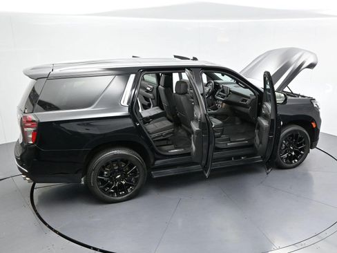 Used 2023 Chevrolet Tahoe High Country AWD/4WD image 41