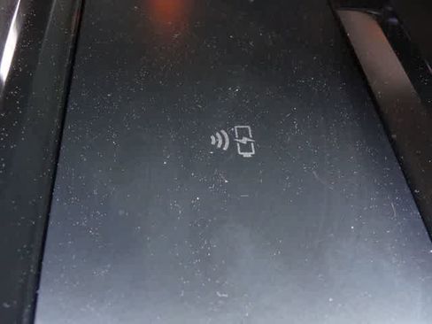 Used 2025 Toyota Camry SE FWD image 28