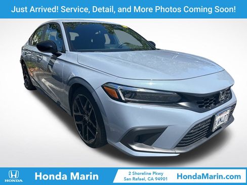 Used 2024 Honda Civic Sport image 1