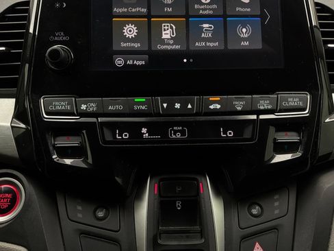 Used 2018 Honda Odyssey EX-L image 31