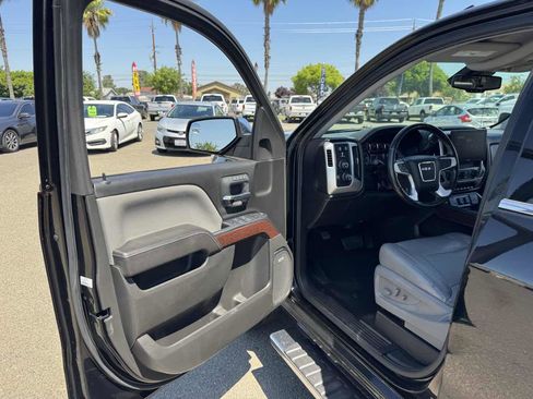 Used 2017 GMC Sierra 1500 SLT AWD/4WD image 23