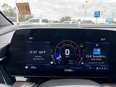 Used 2025 Chevrolet Tahoe Premier image 33