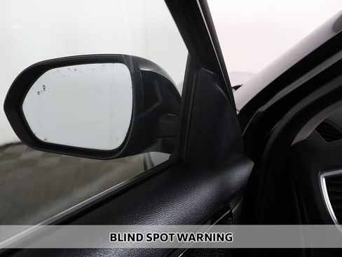 Used 2024 Kia Seltos S AWD/4WD image 5