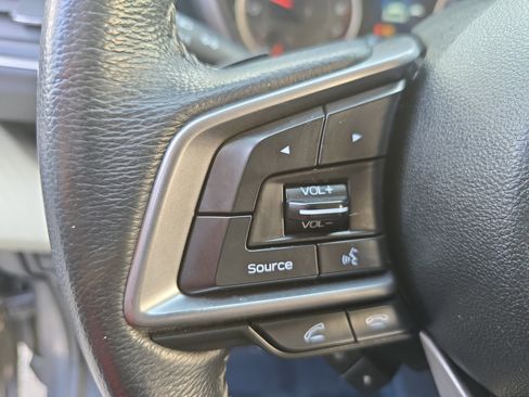 Used 2020 Subaru Ascent Premium w/ Convenience Package image 19