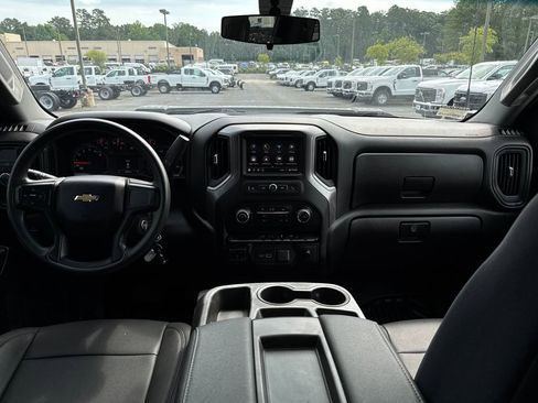 Used 2023 Chevrolet Silverado 2500 W/T w/ WT Convenience Package RWD image 12