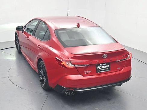 Used 2025 Toyota Camry SE w/ Convenience Package FWD image 60