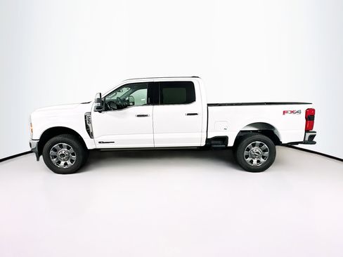 Used 2024 Ford F250 Lariat w/ Lariat Ultimate Package image 4