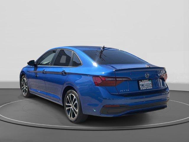 Certified 2024 Volkswagen Jetta Sport FWD image 3