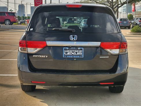 Used 2016 Honda Odyssey SE image 6